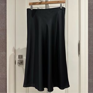 NWT J. Crew pull-on slip skirt (medium, black)